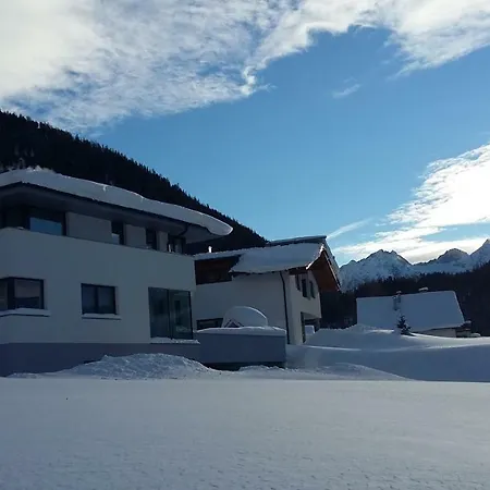 Falkner Manuel Niederthai