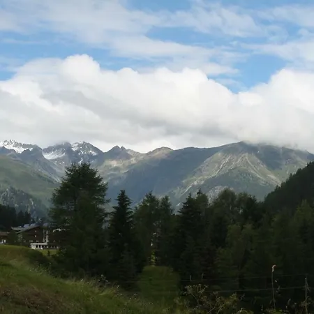 Apartment Falkner Manuel *