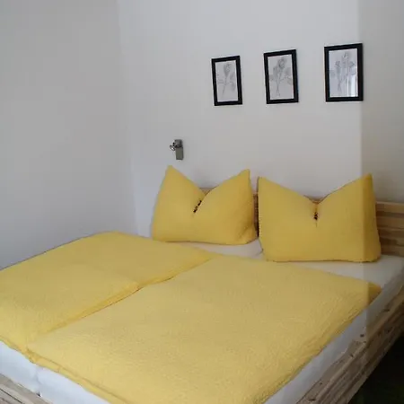 Falkner Manuel * Niederthai